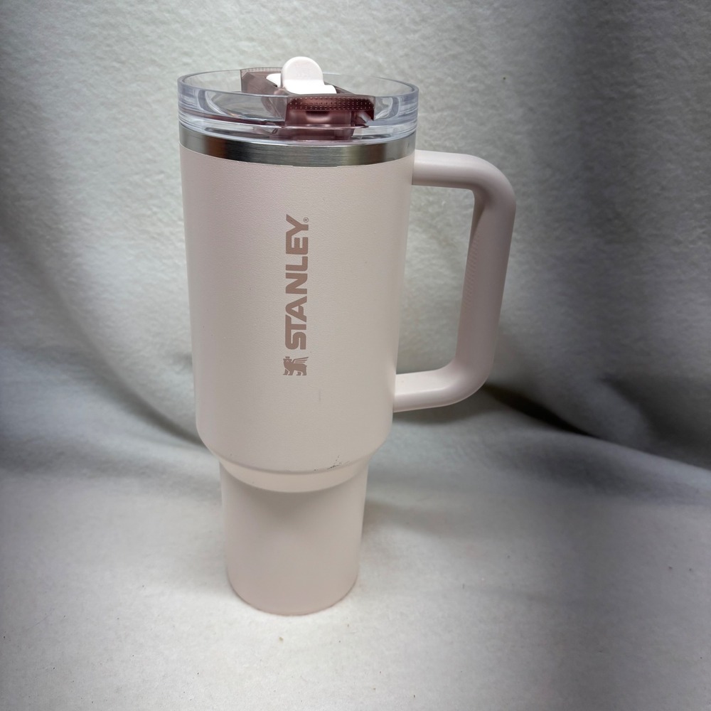 Stanley Quencher H2.0 FlowState Tumbler 40 oz Light Pink Insulated Handle Lid - Picture 2 of 7